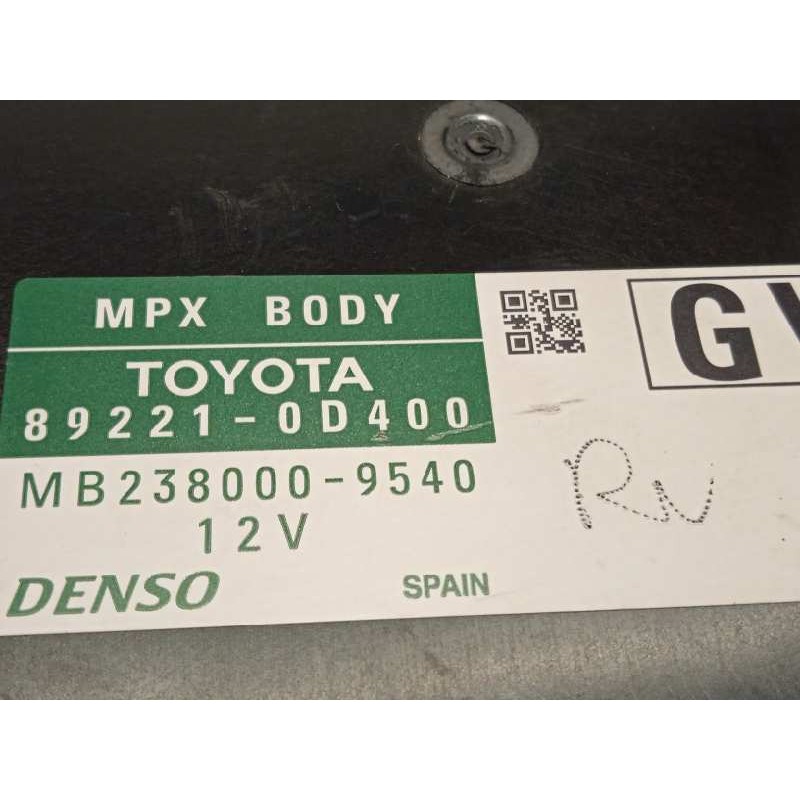 Recambio de modulo electronico para toyota yaris hybrid feel! referencia OEM IAM 892210D400  MB2380009540