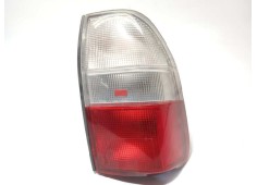 Recambio de piloto trasero derecho para mitsubishi l 200 (k6/7) 2.5 td cat referencia OEM IAM MR981082  