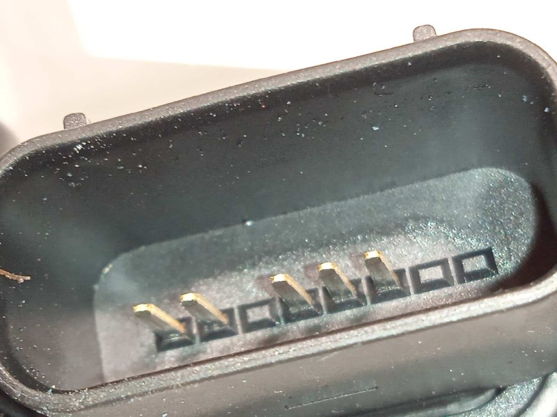 Recambio de cerradura puerta delantera derecha para kia e - niro hibrido referencia OEM IAM 81320AT010  