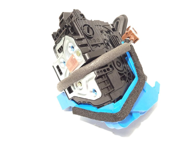 Recambio de cerradura puerta trasera derecha para kia e - niro hibrido referencia OEM IAM 81420AT000  