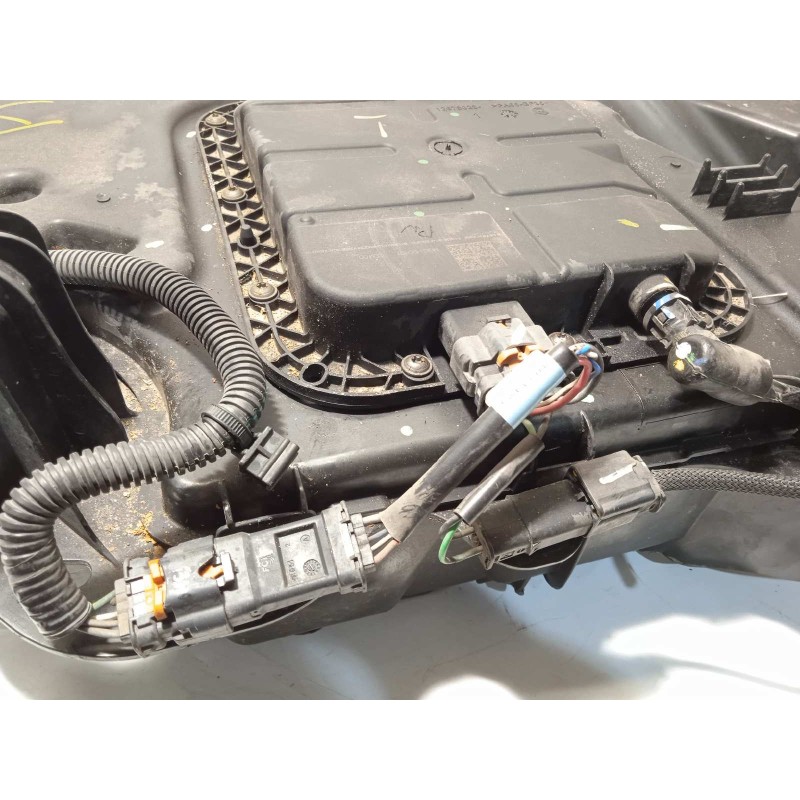 Recambio de deposito aditivo fap adblue para citroën jumpy fugón confort xl referencia OEM IAM 9822257280  