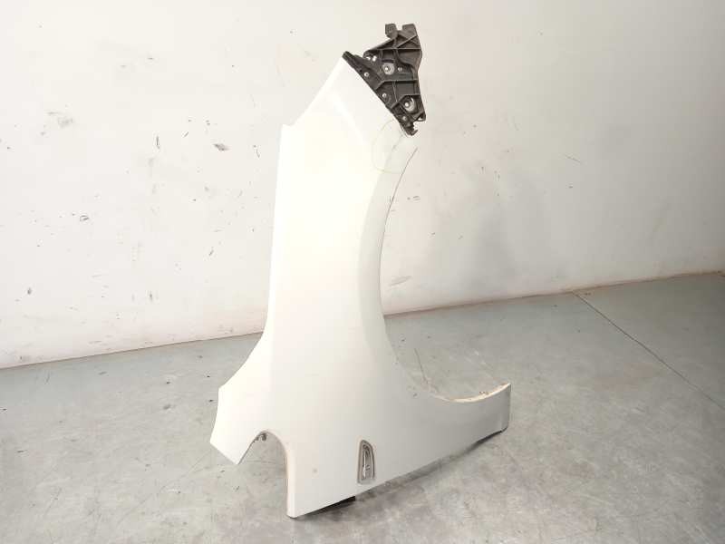 Recambio de aleta delantera derecha para opel astra j lim. 1.7 16v cdti referencia OEM IAM 13390003  