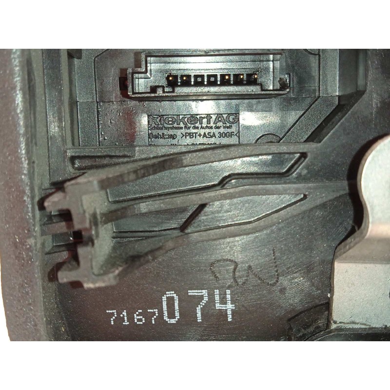 Recambio de cerradura puerta delantera derecha para bmw x3 (e83) 2.0d referencia OEM IAM 7167074  51217167074