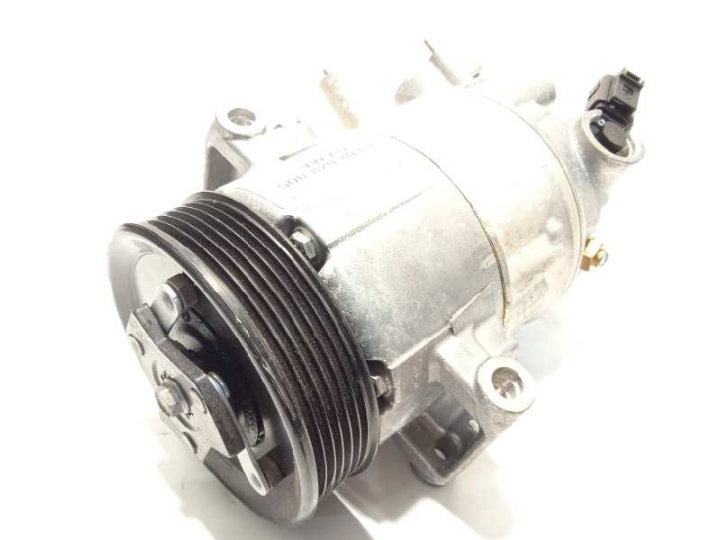 Recambio de compresor aire acondicionado para volkswagen golf vii lim. (bq1) advance referencia OEM IAM 5Q0820803J  