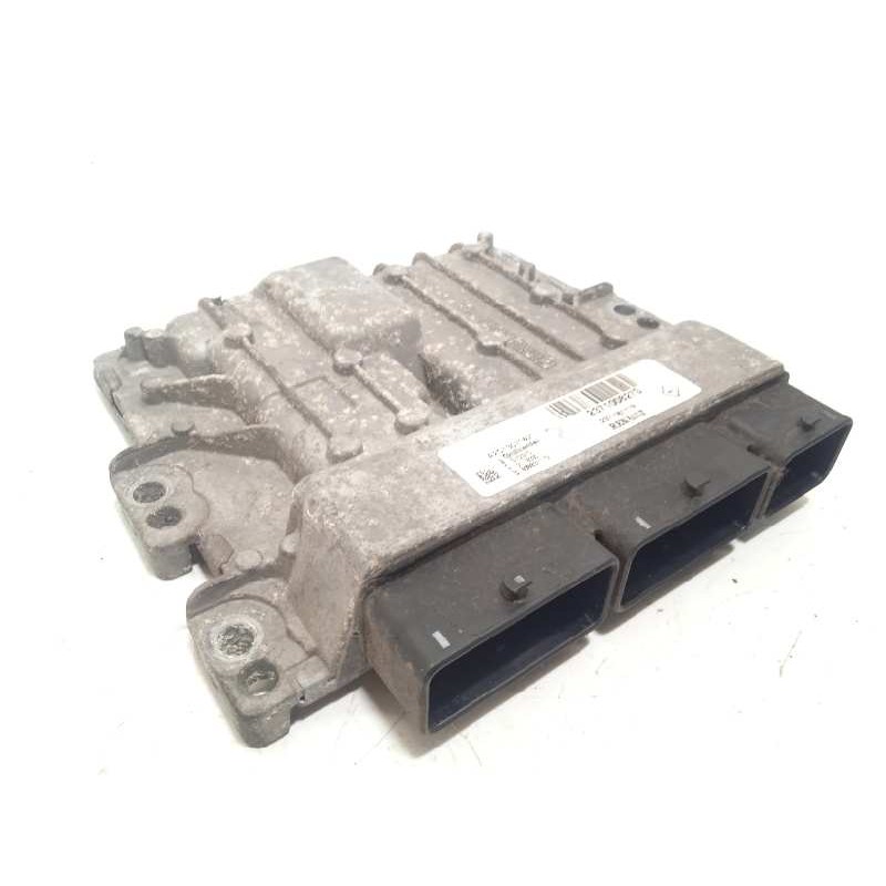 Recambio de centralita motor uce para renault master kipper l2h1 3,5t referencia OEM IAM 237106117R  237100827S