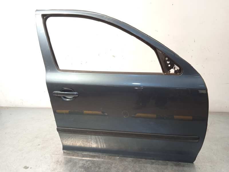 Recambio de puerta delantera derecha para skoda octavia berlina (1z3) elegance referencia OEM IAM 1Z0831056  