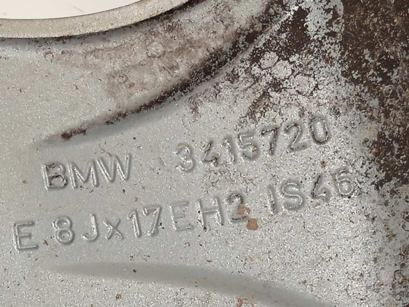 Recambio de llanta para bmw x3 (e83) 2.0d referencia OEM IAM 3415720  36103415720