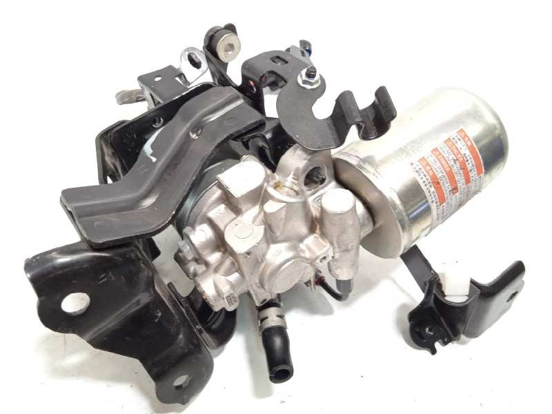 Recambio de bomba freno para toyota corolla (e21) hybrid advance referencia OEM IAM 4707012030  