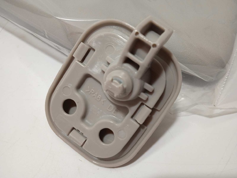 Recambio de parasol derecho para kia e - niro hibrido referencia OEM IAM NOREF  