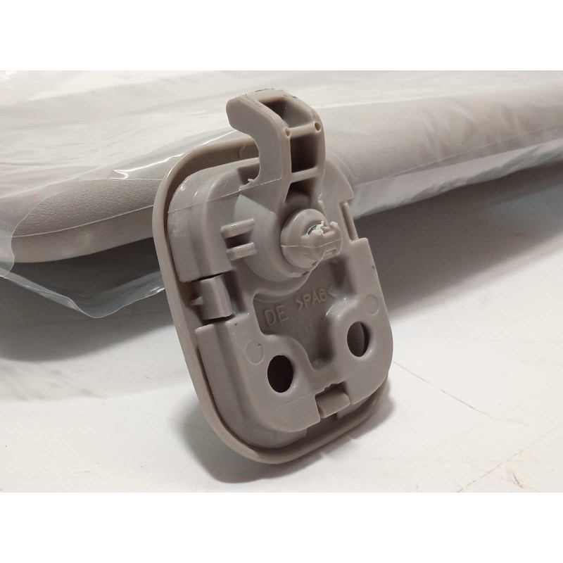 Recambio de parasol izquierdo para kia e - niro hibrido referencia OEM IAM NOREF  