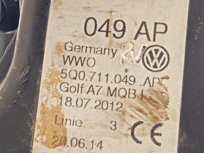 Recambio de palanca cambio para volkswagen golf vii lim. advance bluemotion referencia OEM IAM 5Q0711049AP  5Q0711112E