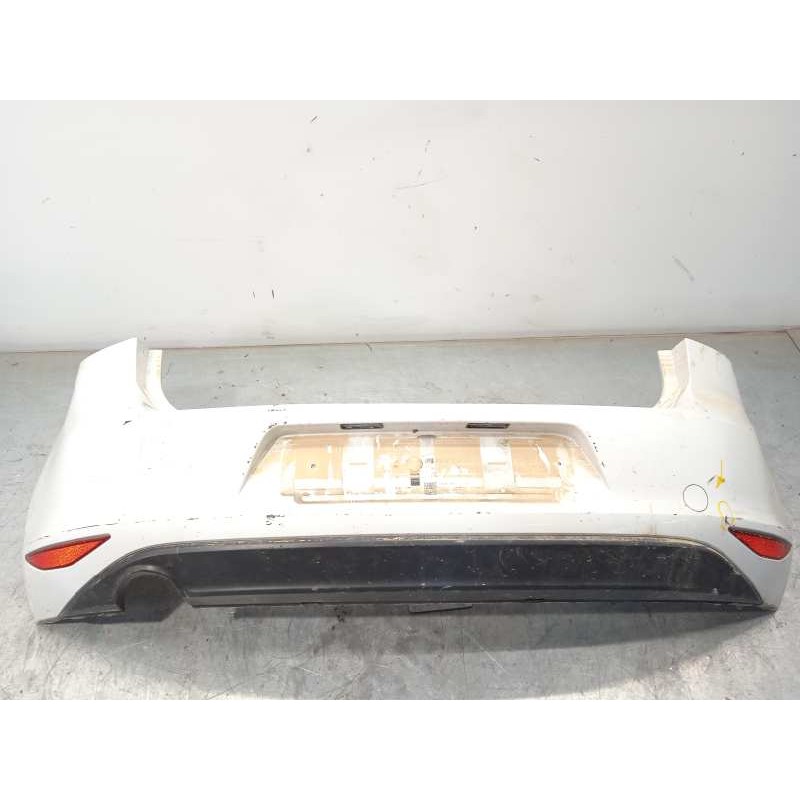 Recambio de paragolpes trasero para volkswagen golf vii lim. advance bluemotion referencia OEM IAM 5G6807417AP 5G6807421 5G68074