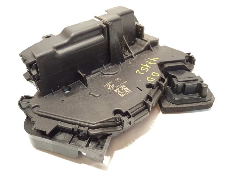 Recambio de cerradura puerta delantera derecha para volkswagen polo 1.0 referencia OEM IAM 5TB837016A  