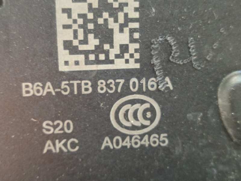 Recambio de cerradura puerta delantera derecha para volkswagen polo 1.0 referencia OEM IAM 5TB837016A  