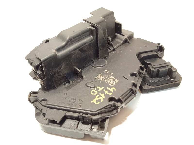 Recambio de cerradura puerta trasera derecha para volkswagen polo 1.0 referencia OEM IAM 5TA839016E  