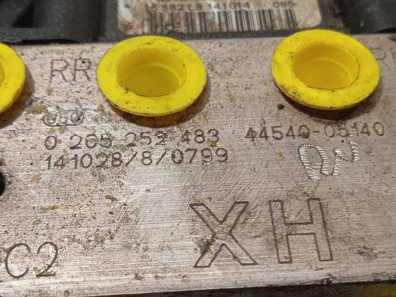 Recambio de abs para toyota avensis (t27) executive referencia OEM IAM 4454005140 0265952119 0265252483