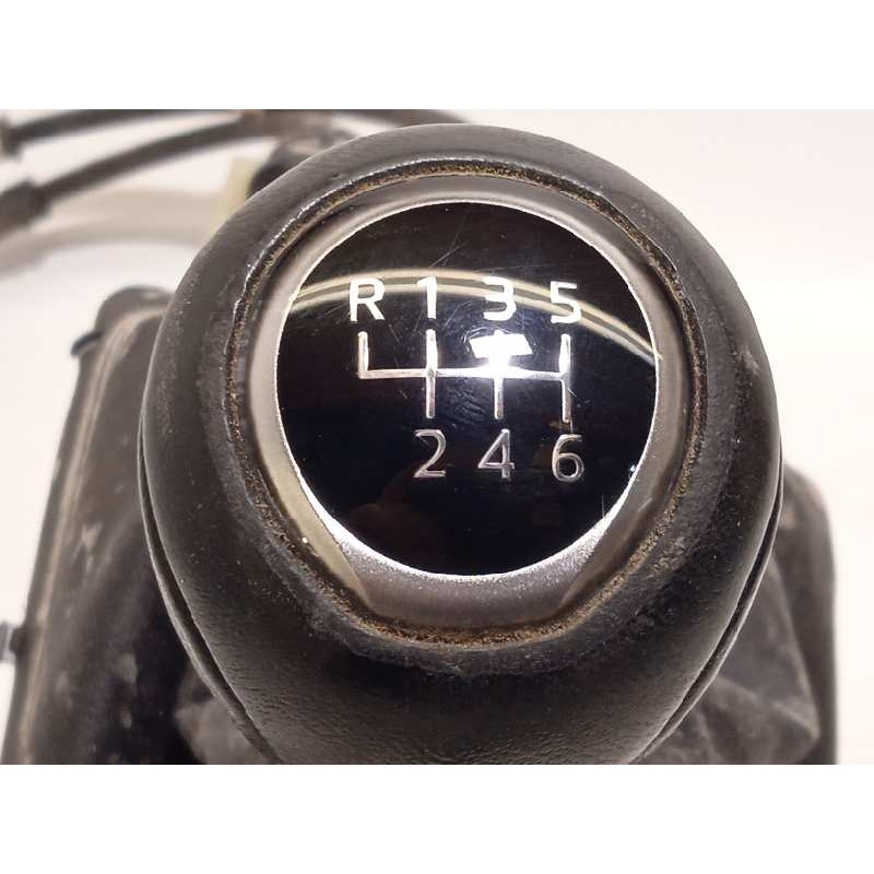 Recambio de palanca cambio para mazda cx-5 2.2 turbodiesel cat referencia OEM IAM KE4046100B  KD5946500A