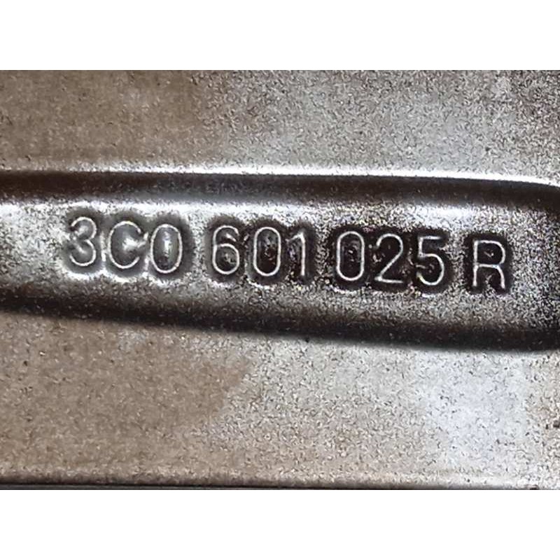 Recambio de llanta para volkswagen passat berlina (3c2) highline referencia OEM IAM 3C0601025R  3C0601025RQQ9