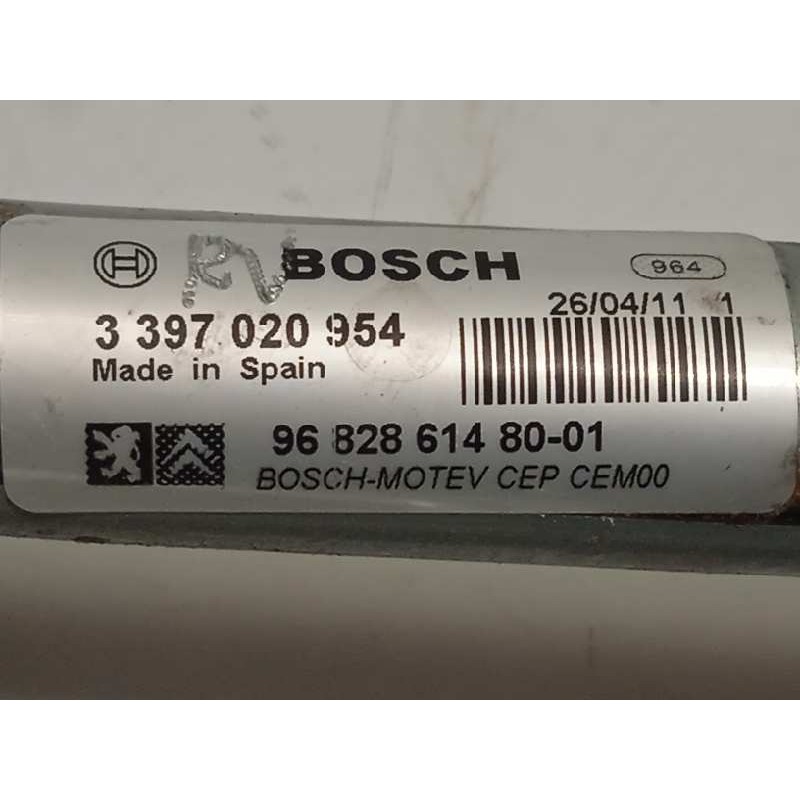 Recambio de motor limpia delantero para peugeot partner kombi confort referencia OEM IAM 9682861480 0390241621 3397020954
