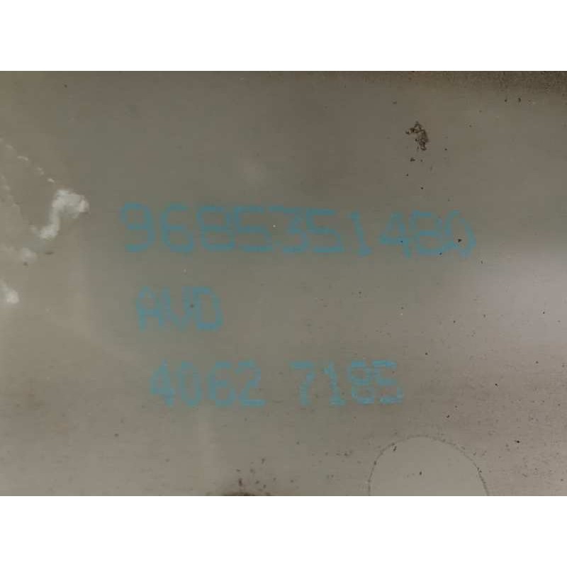 Recambio de cerradura puerta delantera derecha para citroën c4 lim. collection referencia OEM IAM 9685351480  