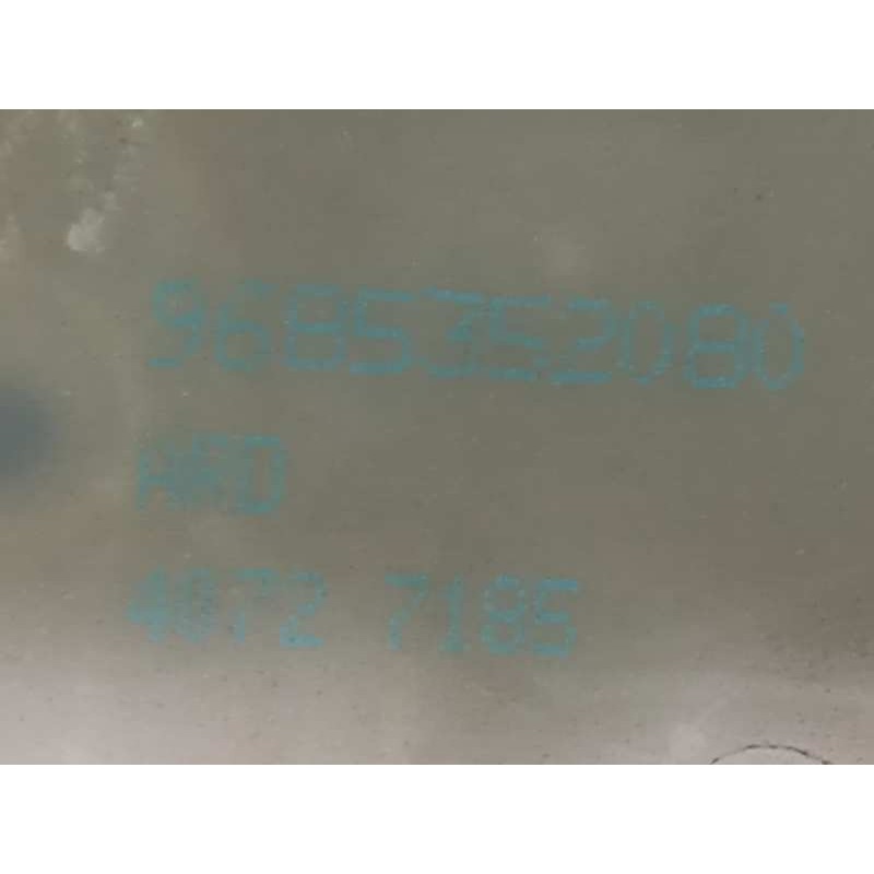 Recambio de cerradura puerta trasera derecha para citroën c4 lim. collection referencia OEM IAM 9685352080  