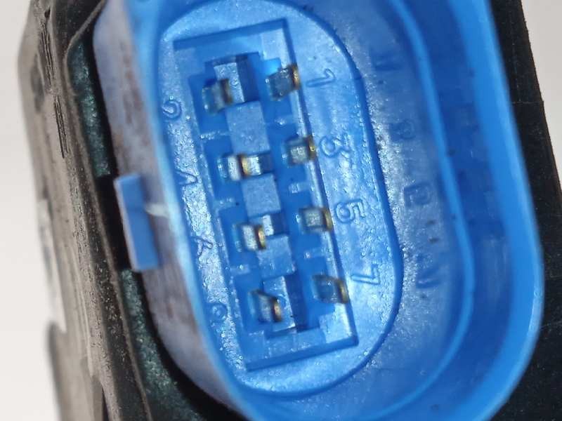 Recambio de cerradura puerta delantera derecha para skoda roomster (5j7) sport referencia OEM IAM 3B1837016CE  