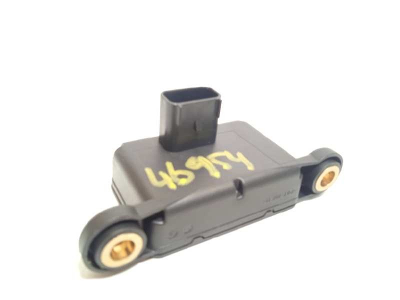 Recambio de centralita esp para opel astra j lim. 1.3 16v cdti referencia OEM IAM 13505725  