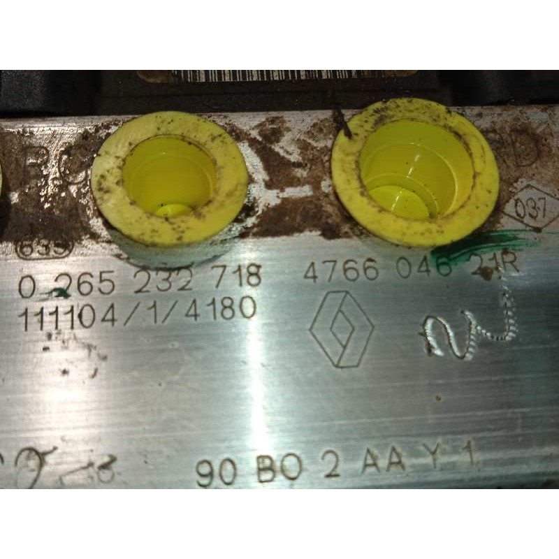 Recambio de abs para dacia sandero stepway referencia OEM IAM 476604621R 0265801018 0265232718