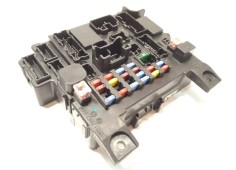 Recambio de caja reles / fusibles para mitsubishi asx (ga0w) motion 4wd referencia OEM IAM 8637A645  L8637002A 2