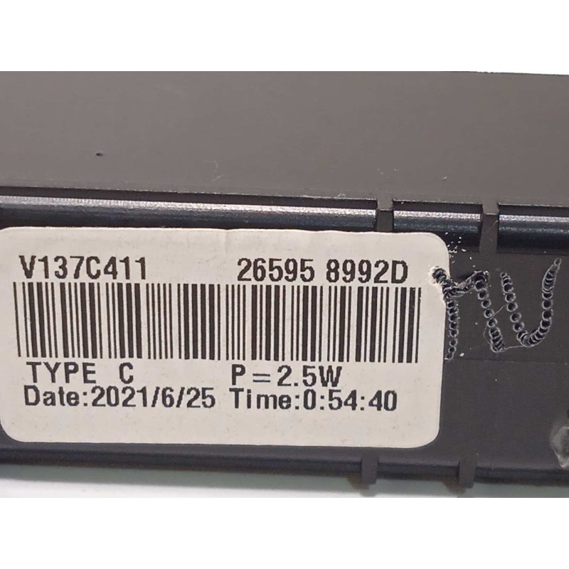 Recambio de luz central de freno para renault arkana 1.3 referencia OEM IAM 265958992D  