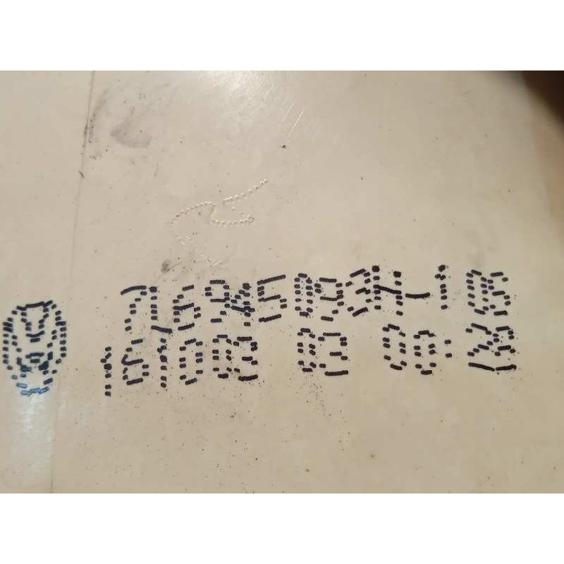 Recambio de piloto trasero izquierdo interior para volkswagen touareg (7la) 2.5 tdi referencia OEM IAM 7L6945093H  