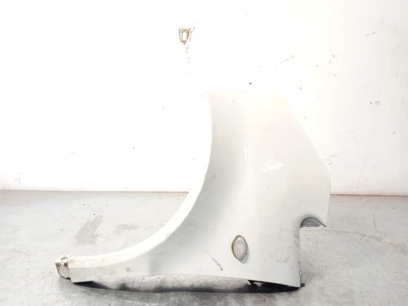 Recambio de aleta delantera izquierda para mercedes-benz clase a (w168) 140 (168.031) referencia OEM IAM A1688800718  