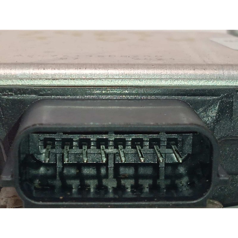 Recambio de modulo electronico para renault arkana 1.3 referencia OEM IAM 284E74036R  