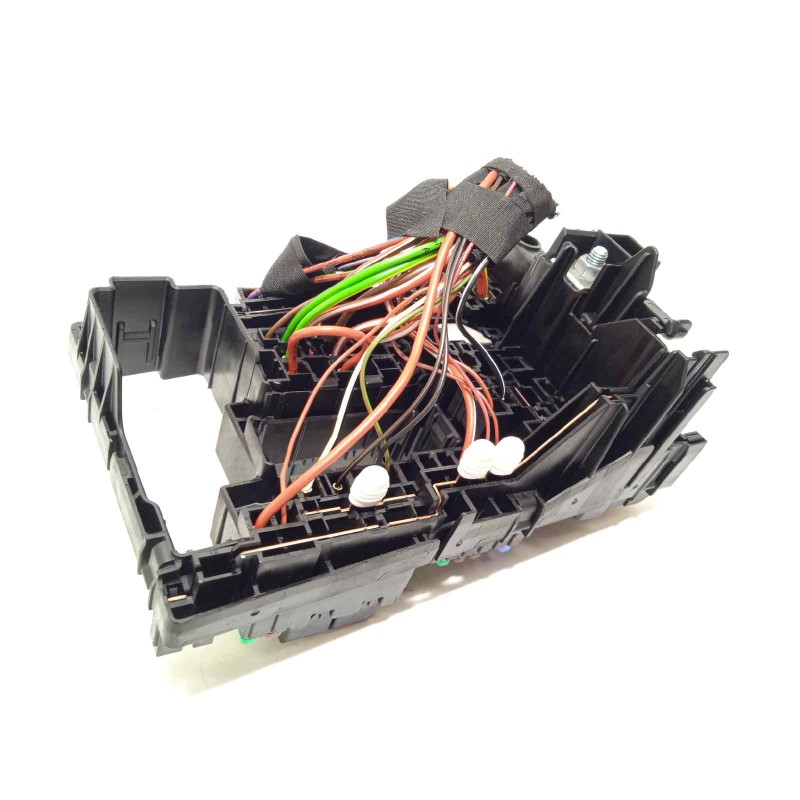 Recambio de caja reles / fusibles para volkswagen t-roc 1.5 16v tsi act referencia OEM IAM 5Q0937125G  