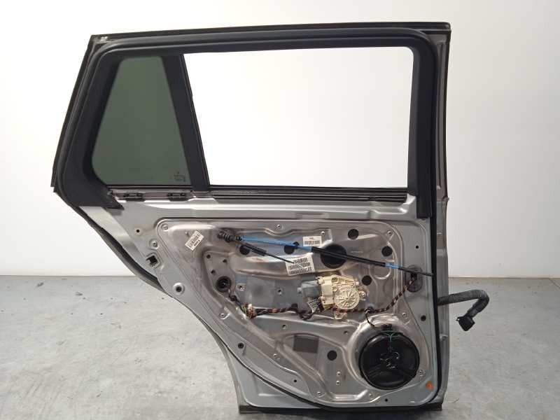 Recambio de puerta trasera izquierda para mercedes-benz clase c (w204) familiar 320 t cdi (204.222) referencia OEM IAM A20473003