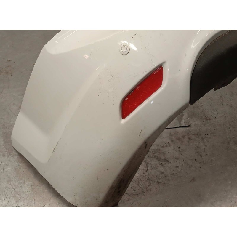Recambio de paragolpes trasero para ford focus turnier (cb4) trend referencia OEM IAM 1520716  8M51N17906BBXWAA