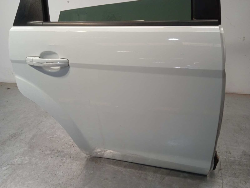 Recambio de puerta trasera derecha para ford focus turnier (cb4) trend referencia OEM IAM 1702418  P8M51N24630AE