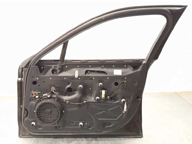 Recambio de puerta delantera derecha para porsche panamera 4 s referencia OEM IAM 97053101200  97053101200GRV
