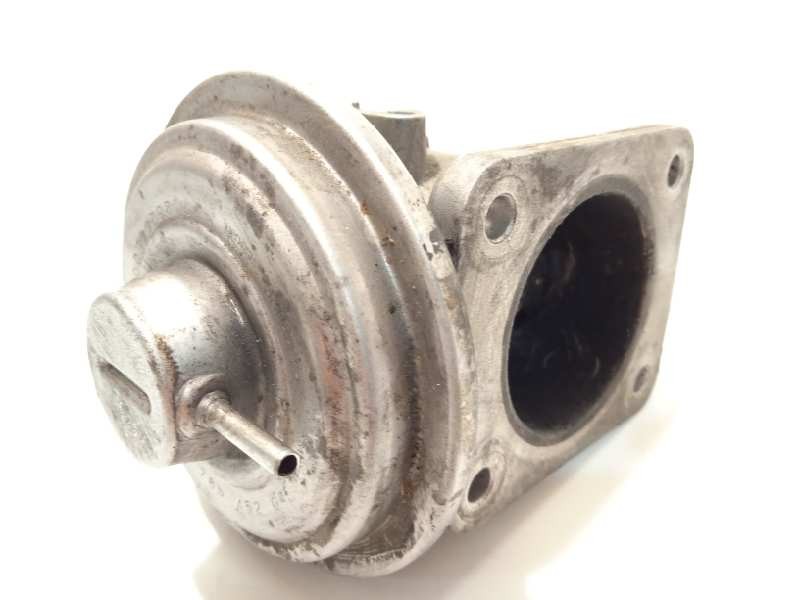 Recambio de valvula egr para land rover range rover (lm) 3.0 td6 referencia OEM IAM 7785452  11717785452