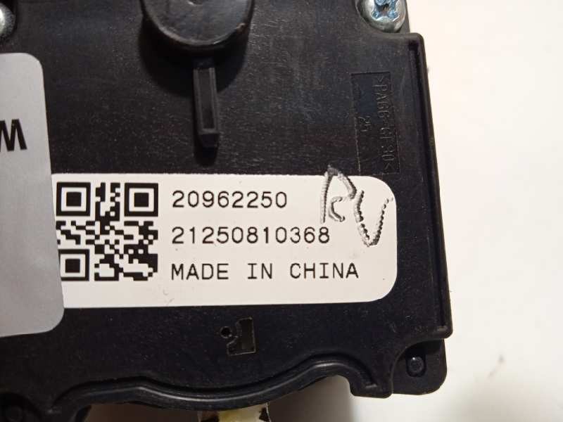 Recambio de mando luces para chevrolet aveo berlina hatchback 1.2 cat referencia OEM IAM 20962250  