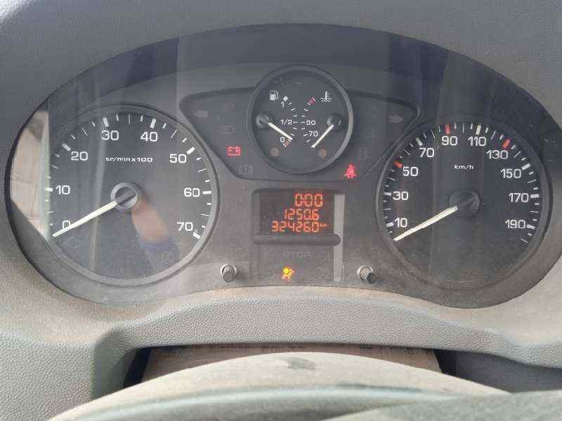 Recambio de cuadro instrumentos para fiat scudo (270) 1.6 referencia OEM IAM 1401106580  