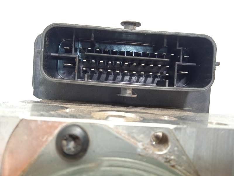 Recambio de abs para kia cee´d 1.4 crdi cat referencia OEM IAM 58920A2230 6158945200 A258920800