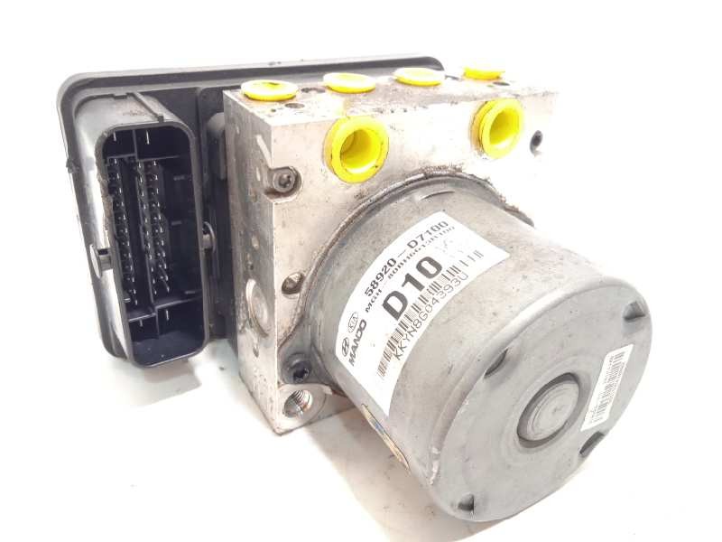 Recambio de abs para hyundai tucson klass bluedrive referencia OEM IAM 58920D7100 BE6003R100 MGH80BH6013R100
