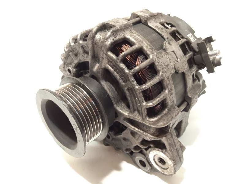 Recambio de alternador para volvo v40 momentum referencia OEM IAM 31419101  0125711042