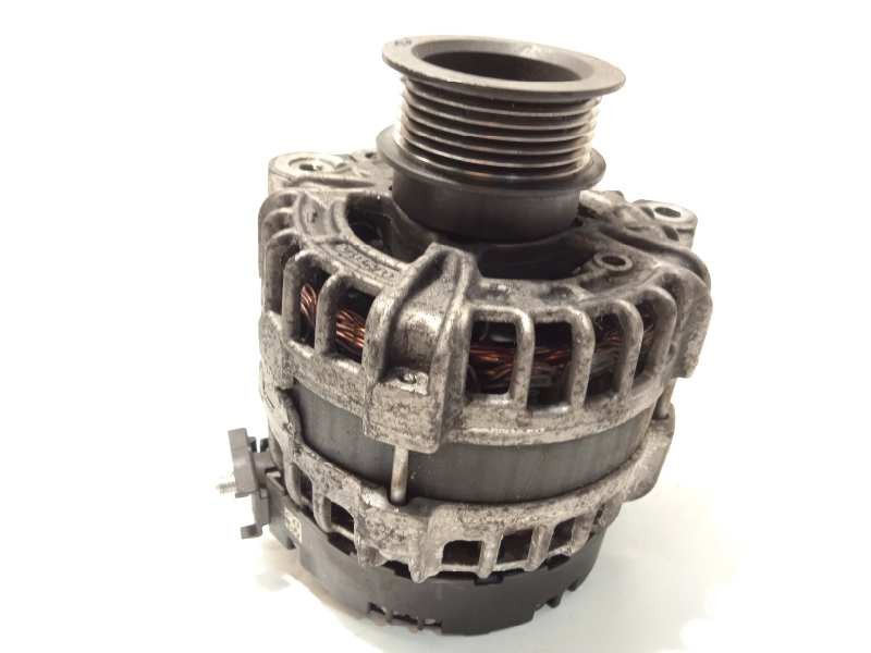 Recambio de alternador para volvo v40 momentum referencia OEM IAM 31419101  0125711042