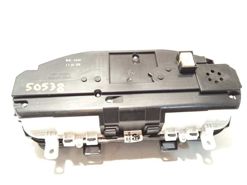 Recambio de cuadro instrumentos para volvo v40 momentum referencia OEM IAM 31453103  