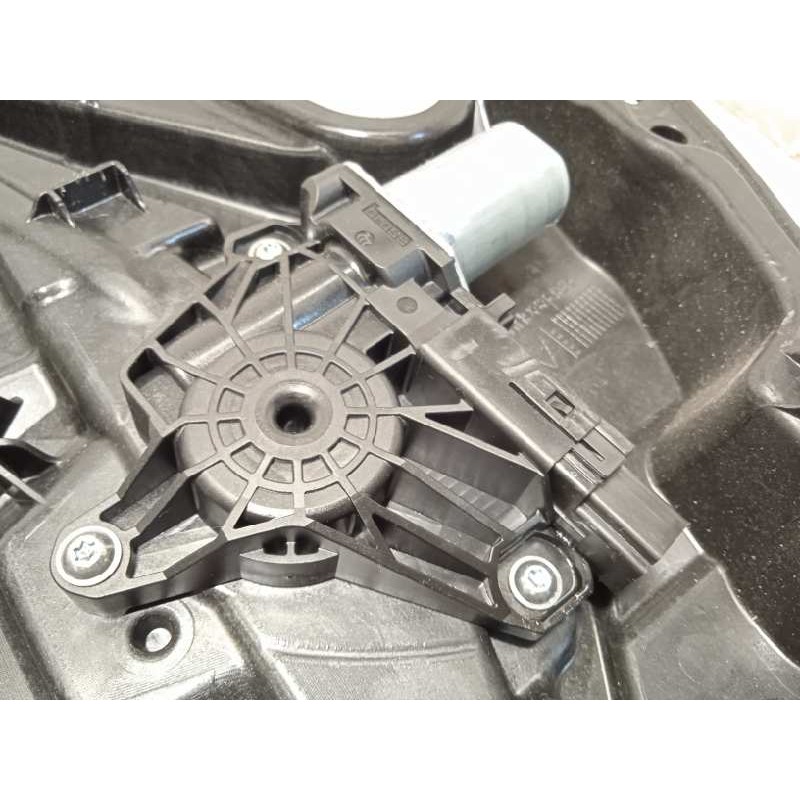 Recambio de elevalunas trasero derecho para volvo v40 momentum referencia OEM IAM 31276218  31378401
