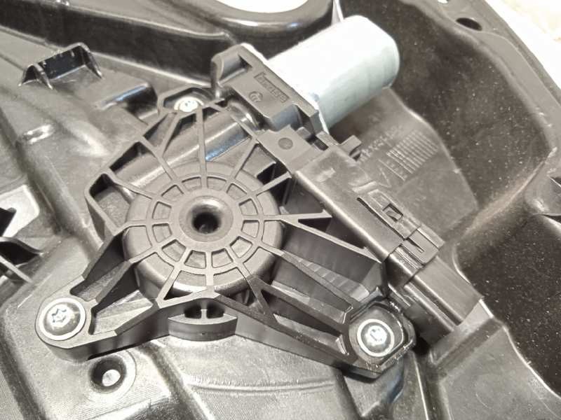 Recambio de elevalunas trasero derecho para volvo v40 momentum referencia OEM IAM 31276218  31378401