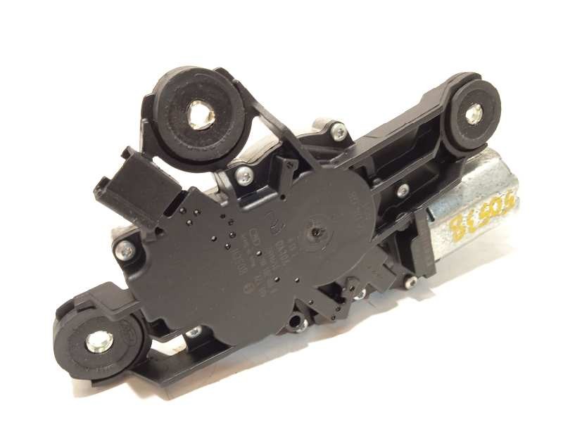Recambio de motor limpia trasero para volvo v40 momentum referencia OEM IAM 31294492  0390201884