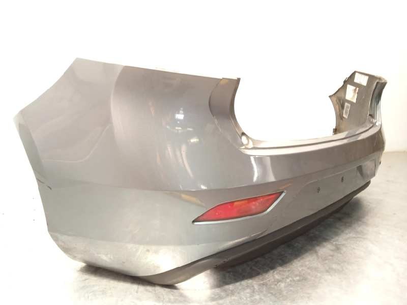 Recambio de paragolpes trasero para volvo v40 momentum referencia OEM IAM 39823993  